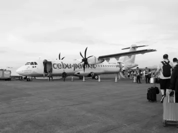 Beyond the Boarding Pass: 4 Multi-Channel Strategies That Drive 33:1 ROI for Airlines