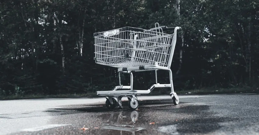 Abandoned Cart Recovery: Why WhatsApp Beats Email