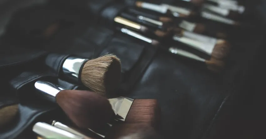 Beauty Brands' Secret Weapon: QR Codes That Turn Makeup Tubes into Loyalty Machines