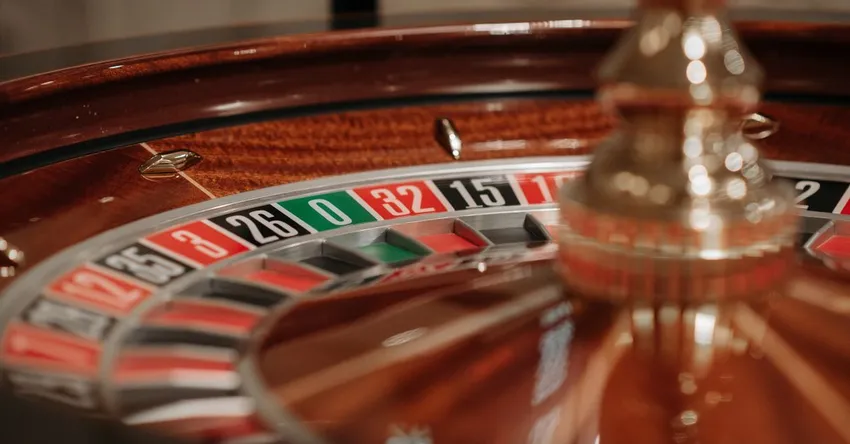 Case Study: How Spin-to-Win Mechanics Drive 3x More Purchases Than Traditional Coupons