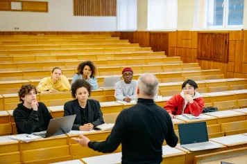 How Universities Increase Enrollment Conversion by 40% with Automated Nurture