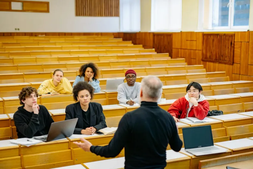 How Universities Increase Enrollment Conversion by 40% with Automated Nurture
